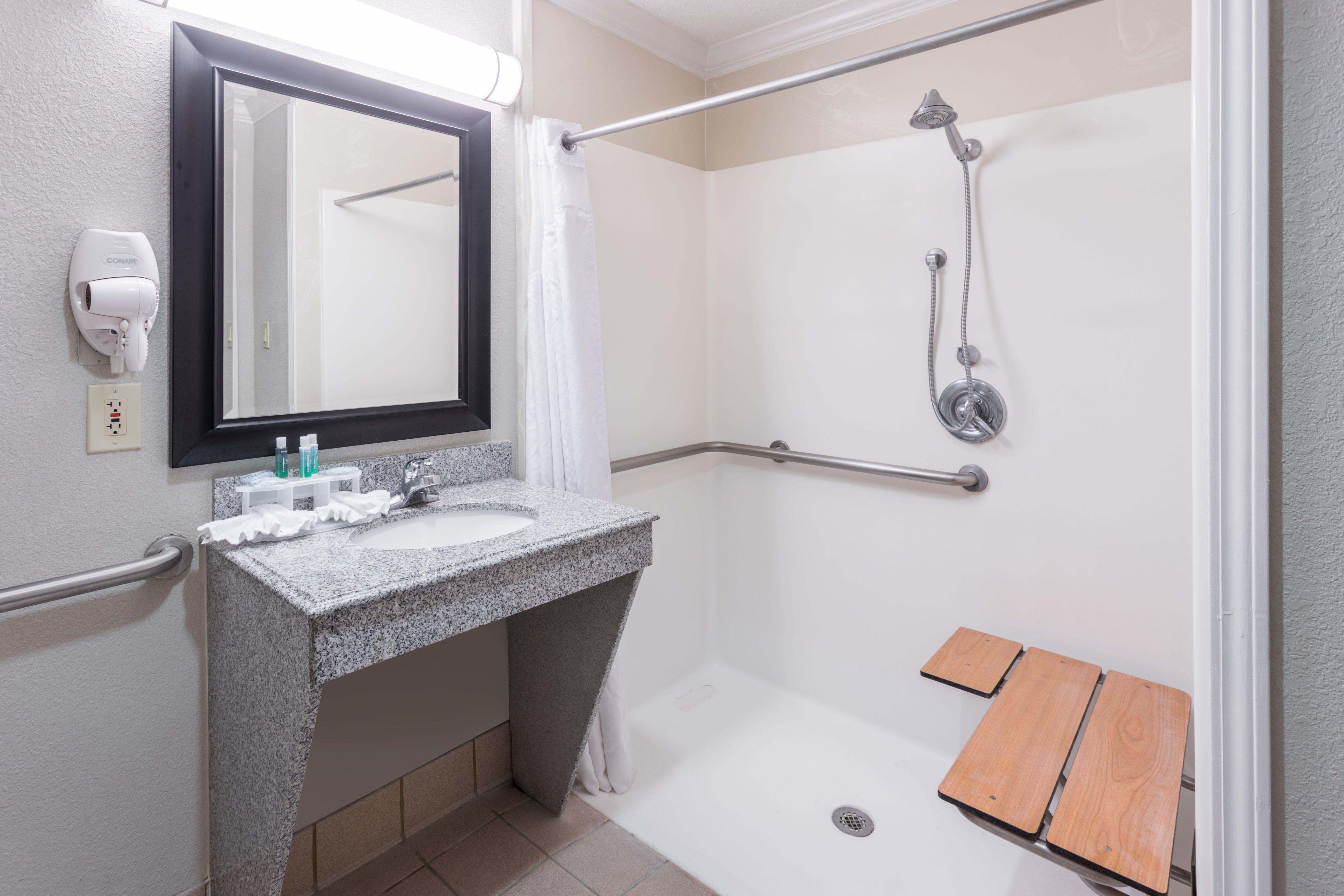 Holiday Inn Express Hotel And Suites Lake Charles By Ihg Ngoại thất bức ảnh