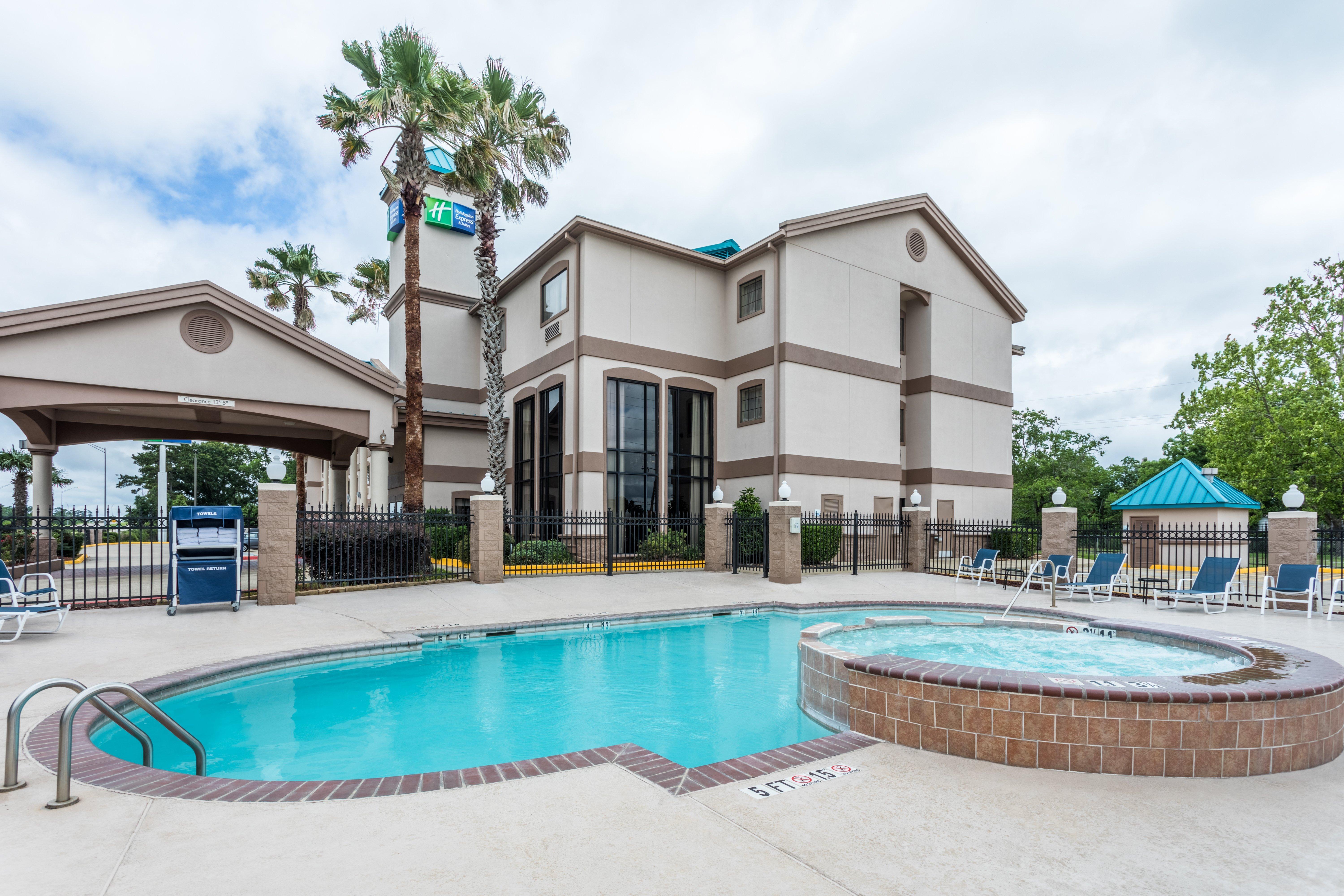 Holiday Inn Express Hotel And Suites Lake Charles By Ihg Ngoại thất bức ảnh