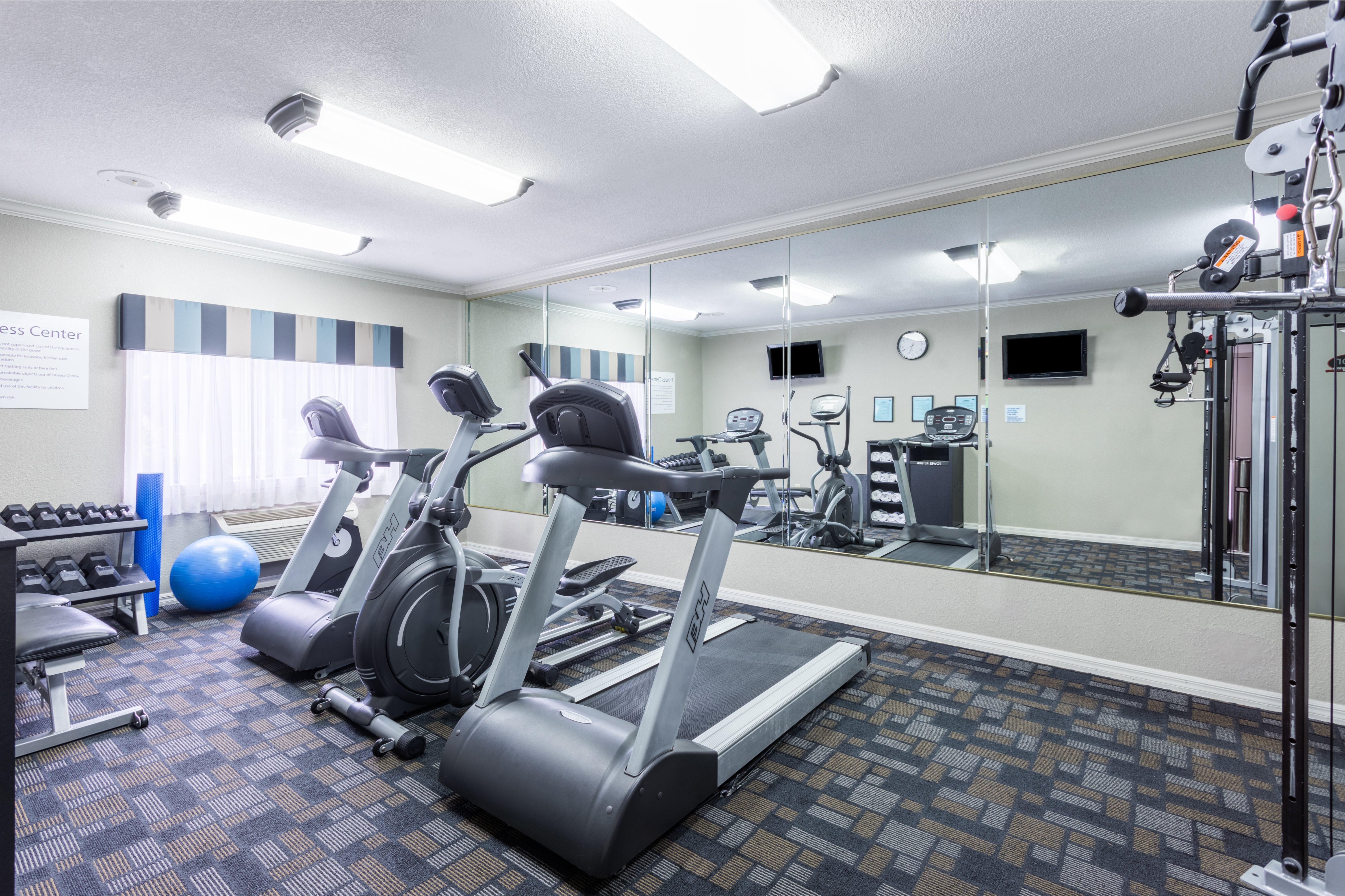 Holiday Inn Express Hotel And Suites Lake Charles By Ihg Ngoại thất bức ảnh