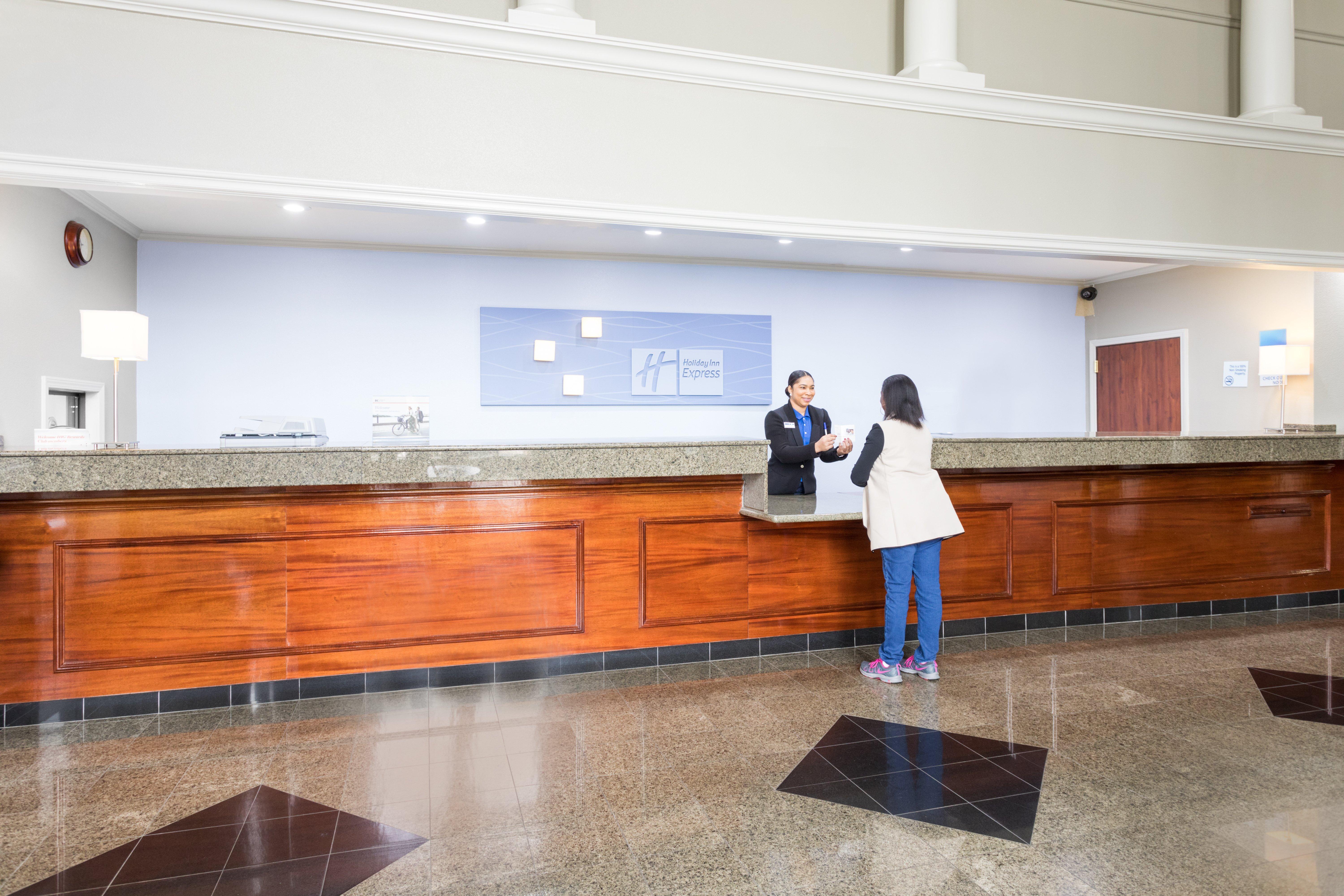 Holiday Inn Express Hotel And Suites Lake Charles By Ihg Ngoại thất bức ảnh