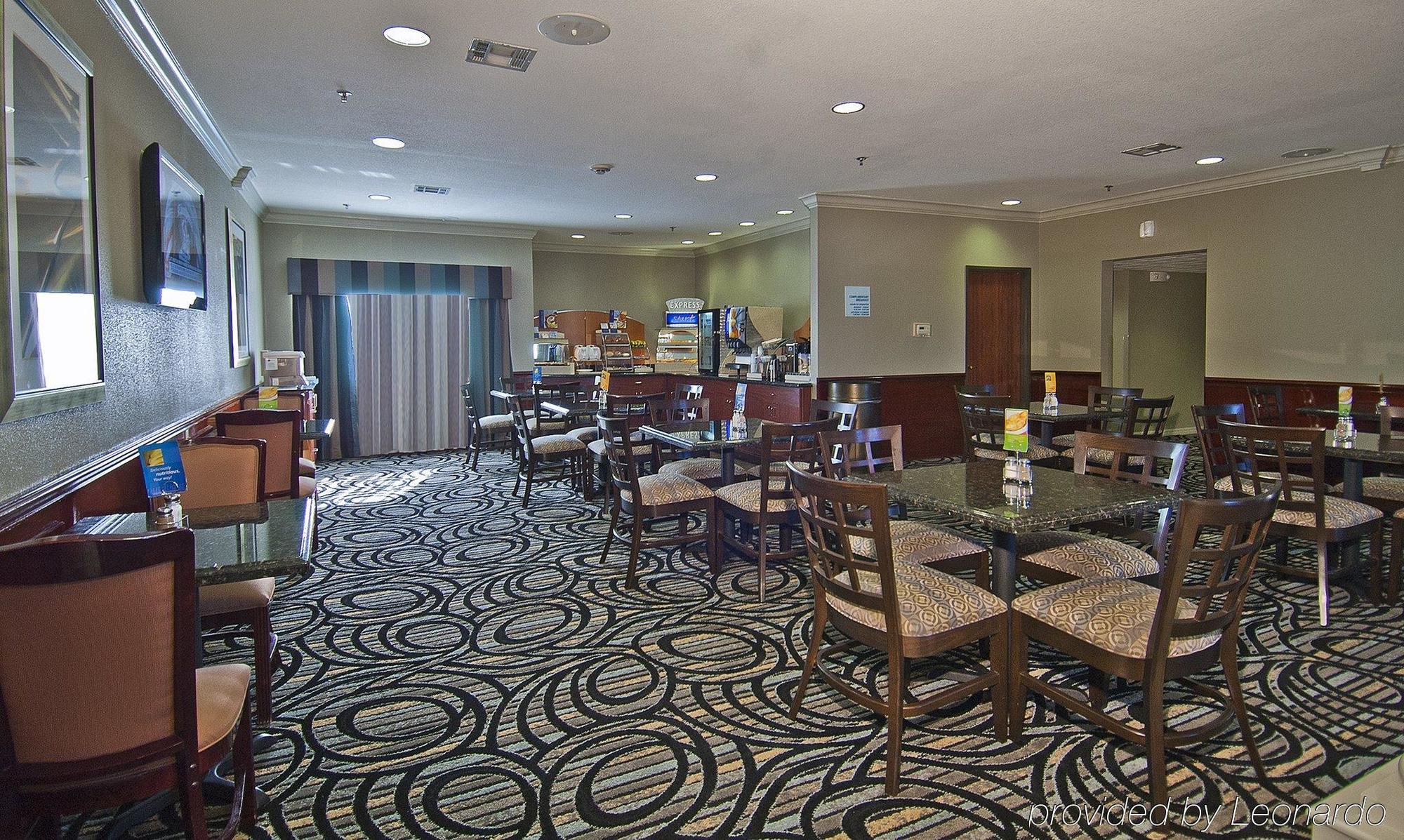 Holiday Inn Express Hotel And Suites Lake Charles By Ihg Nhà hàng bức ảnh