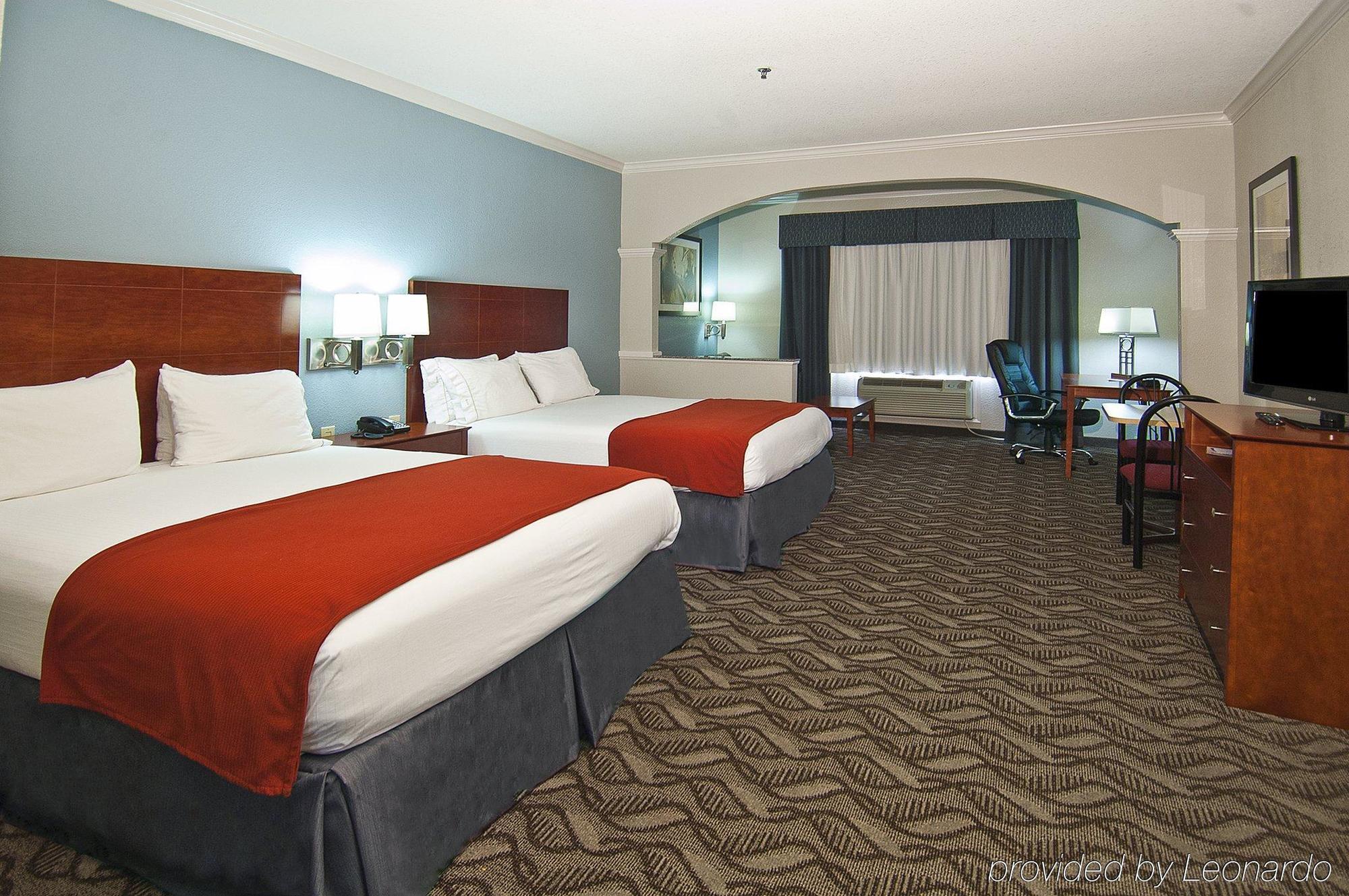 Holiday Inn Express Hotel And Suites Lake Charles By Ihg Phòng bức ảnh